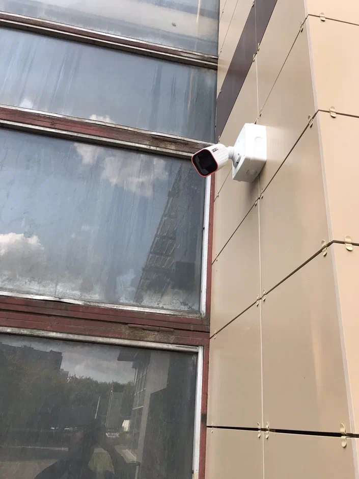 Монтаж камер на фасаде Бизнес центра