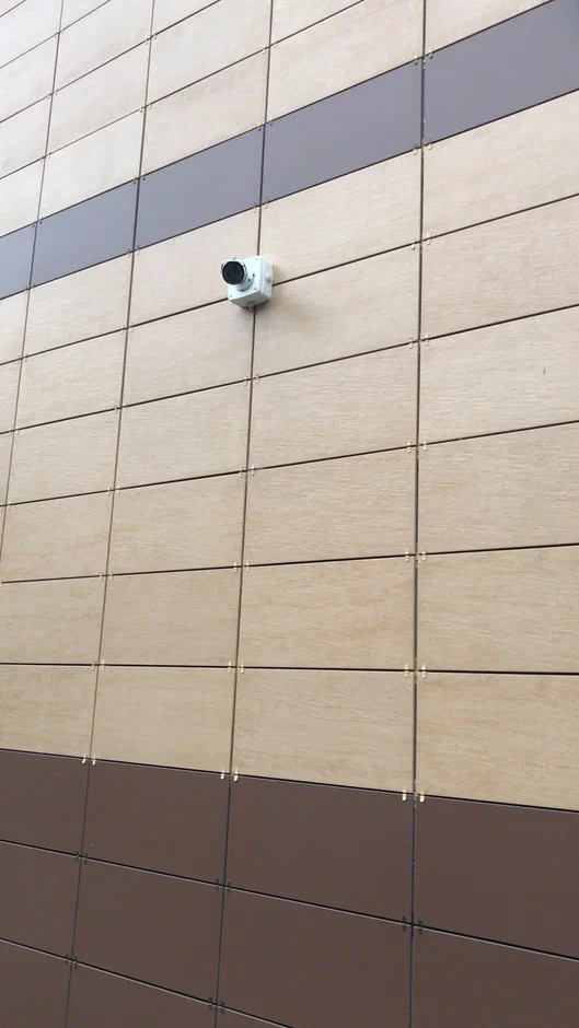 Монтаж камер на фасаде Бизнес центра