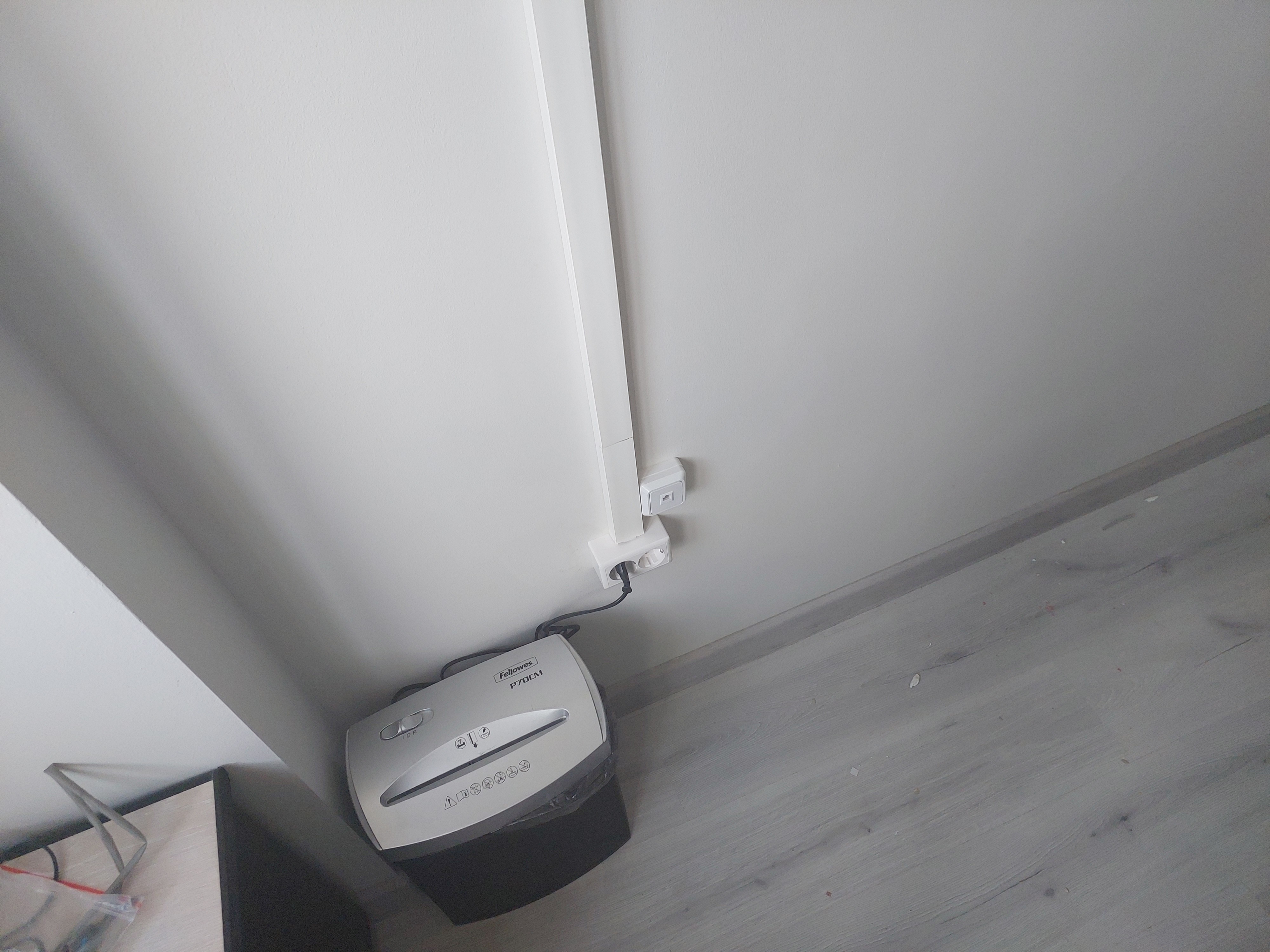 Монтаж интернет розеток в офисе в БЦ